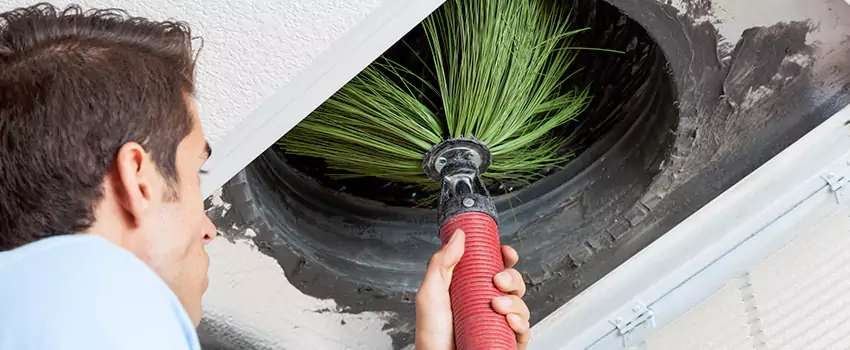 Clogged Air Duct Cleaning Process in Canton de Magog, QC