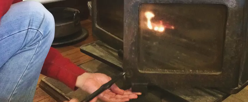 Fireplace Door Installation And Replacement Contractors in Canton de Magog, QC
