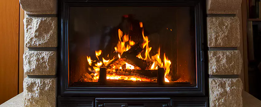 Fireplace Design Ideas in Omerville, QC