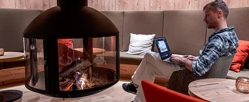 Hanging & Suspended Fireplaces Designer in Canton de Magog, Quebec